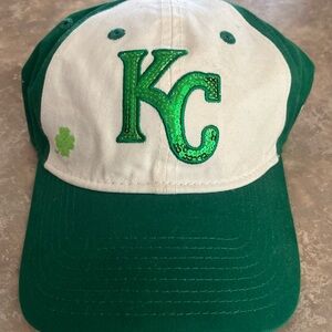 KANSAS CITY ROYALS NEW ERA ST. PATRICKS STRAPBACK HAT